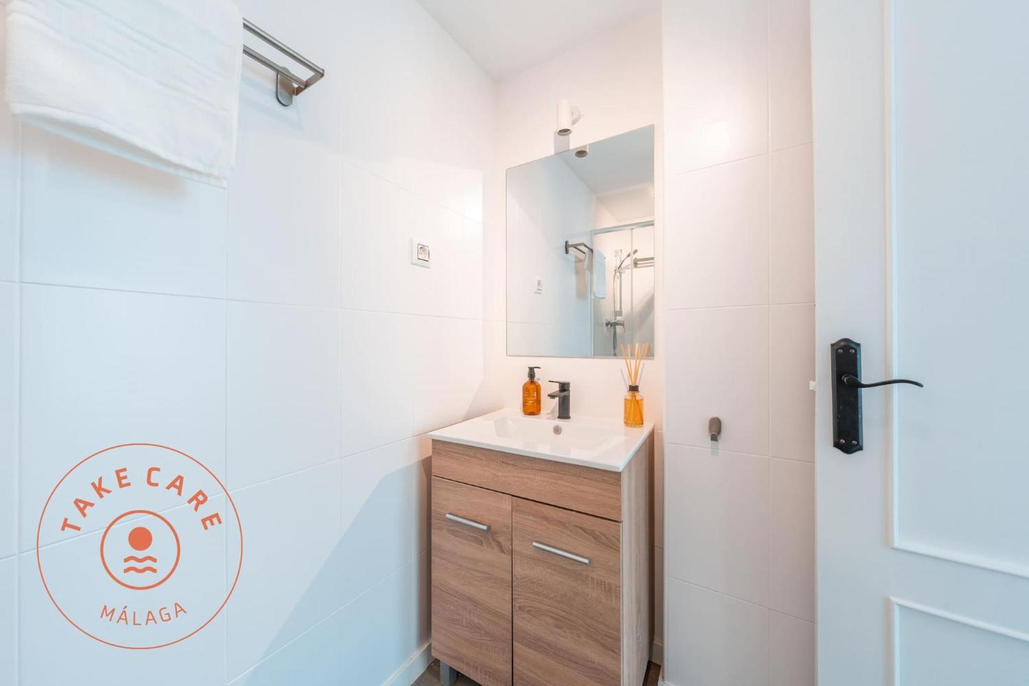 Apartment In Pedregalejo Near The Beach! - Tcm Malaga